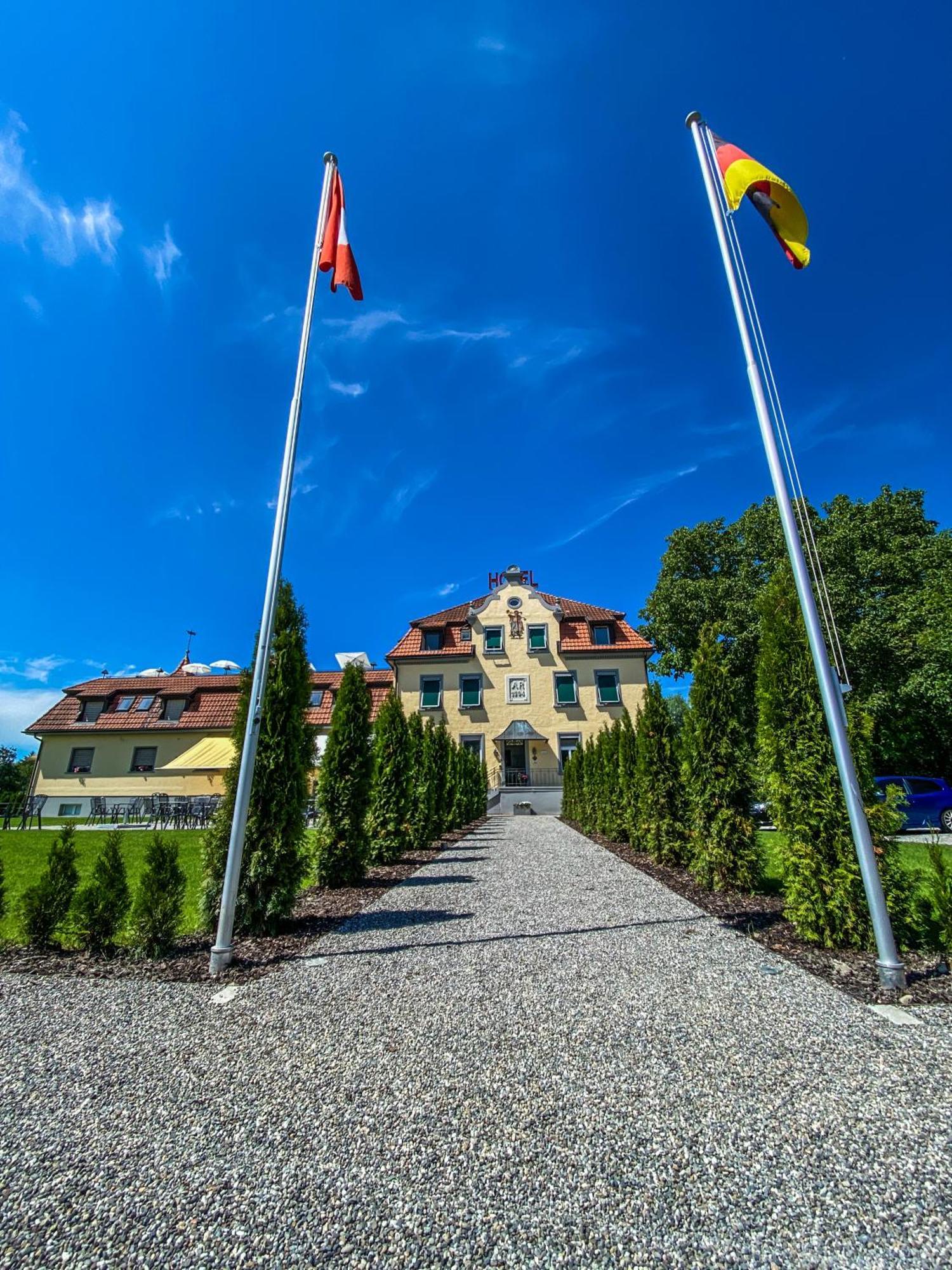 Trompeterschloessle Hotel & Residence Taegerwilen ภายนอก รูปภาพ
